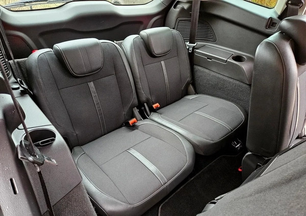 Ford Grand C-MAX cena 51900 przebieg: 128000, rok produkcji 2017 z Elbląg małe 667